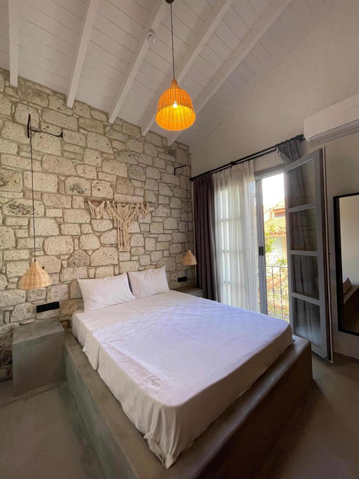 Rhea Alacati Boutique Hotel Exteriör bild